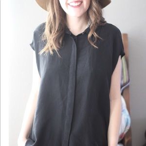 Black Short Sleeve Button Up Top